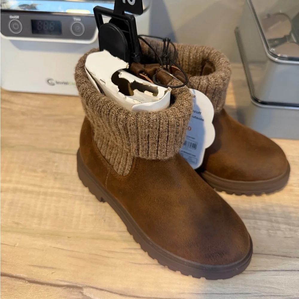 Wonder Nation Brown Ankle Boots with Knit Cuff Size 10 Toddler